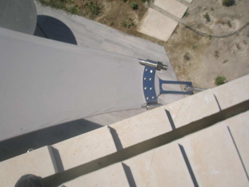 8-corner architectural membrane @ Private house, Milos