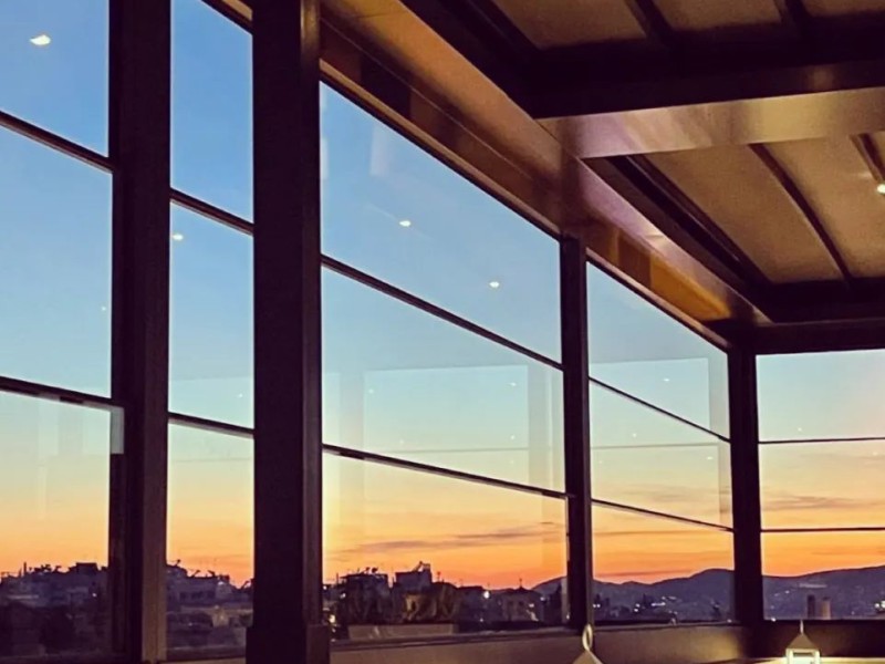 Motorised roofs and glass systems @ Mira-Me boutique Hotel, Athens